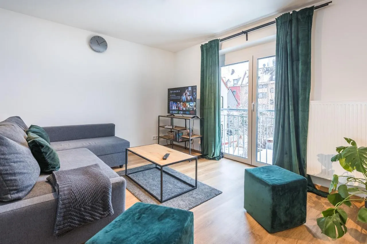 BRIGHT - Stylish apartment - Kitchen - Parking - Netflix Augsburg 0*,